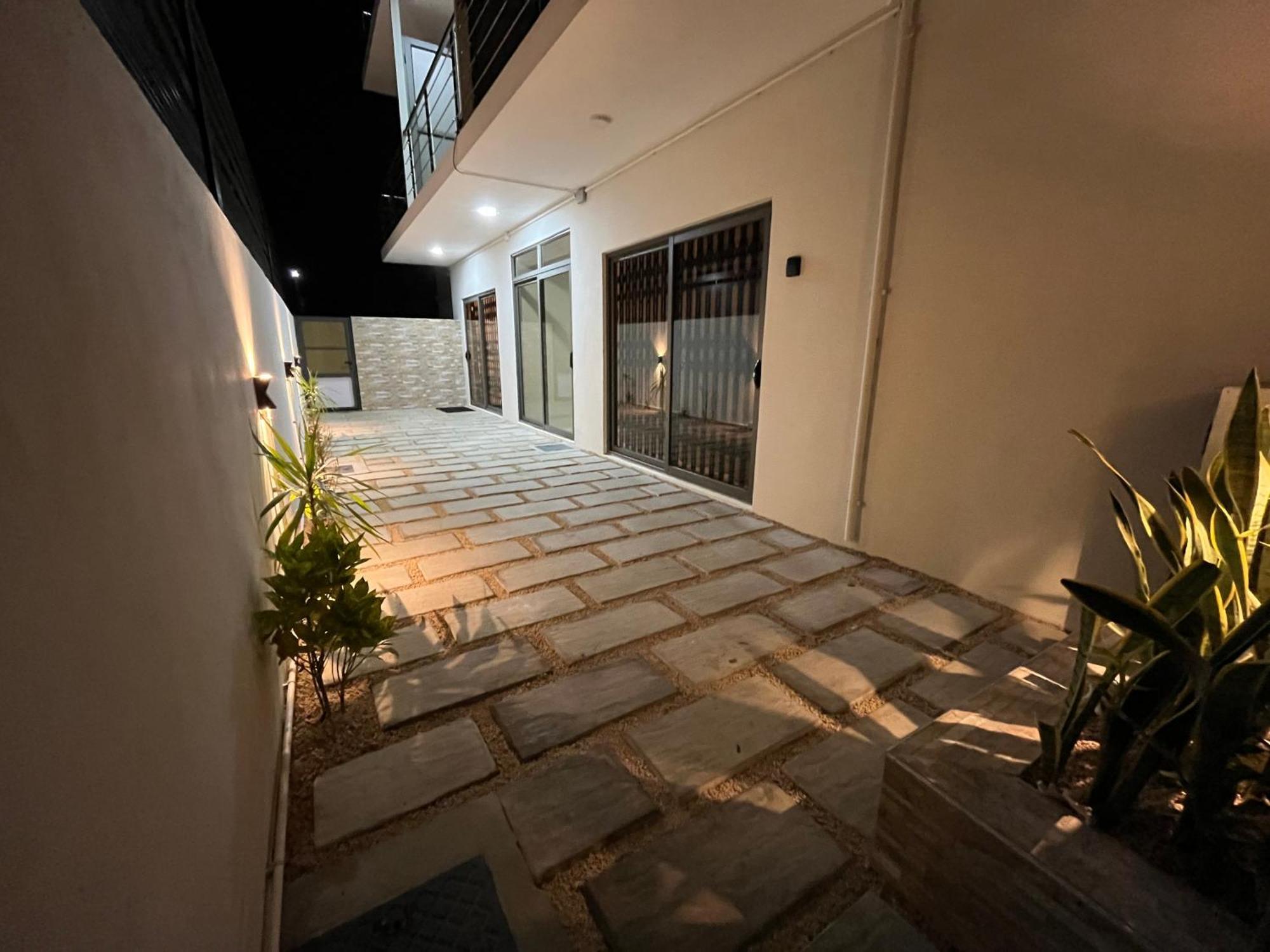 Lamarel Beach House Flic en Flac Экстерьер фото